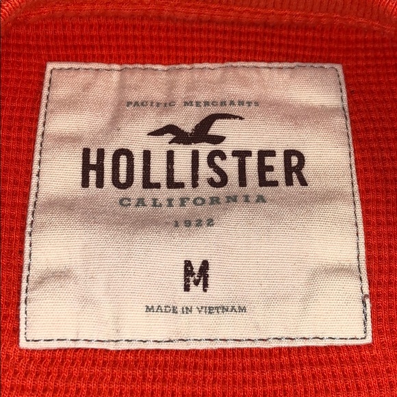 Hollister Men’s M Long Sleeve Tee - Picture 2 of 2